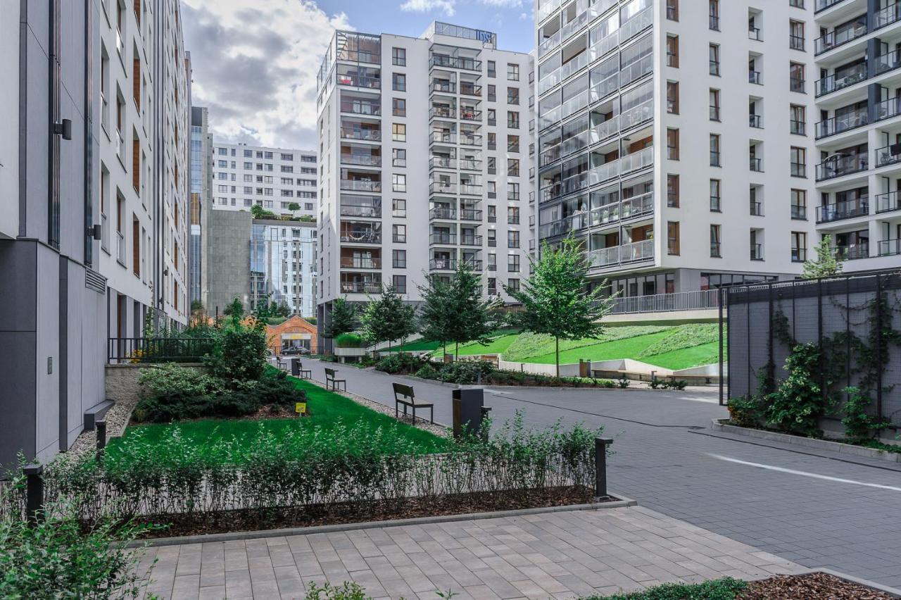 Appartement Modern With Access To The Pool Near Rondo Daszynskiego Station Warschau