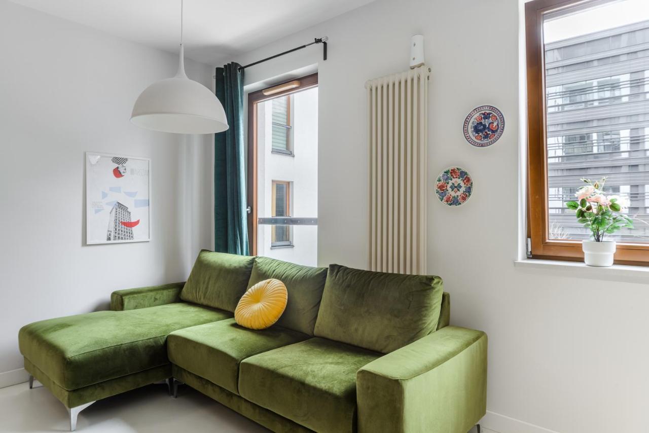 Modern With Access To The Pool Near Rondo Daszynskiego Station Appartement *