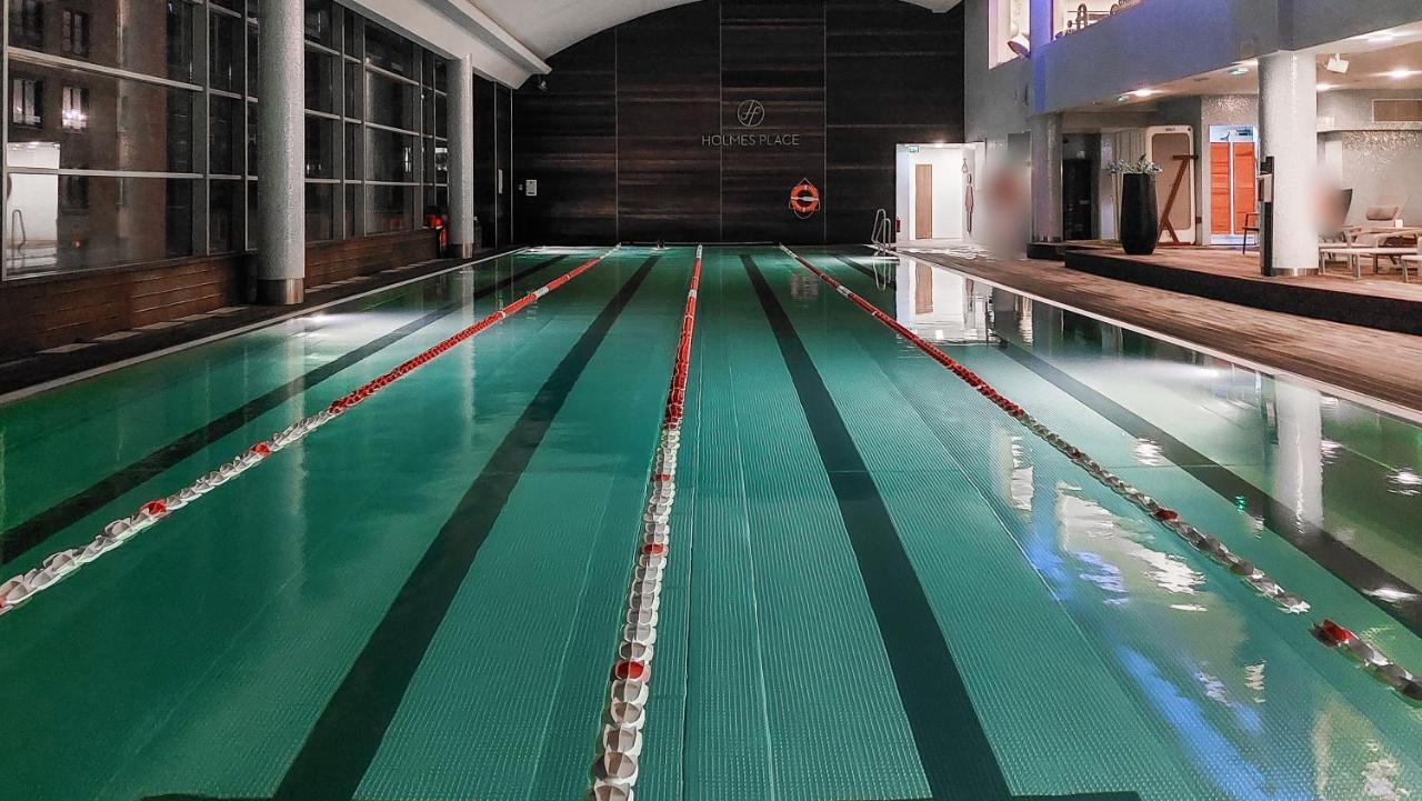 Modern With Access To The Pool Near Rondo Daszynskiego Station * Warszawa
